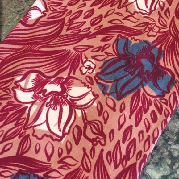 OS NWOT LuLaRoe Leggings AA22 3265 - Picture 2 of 3